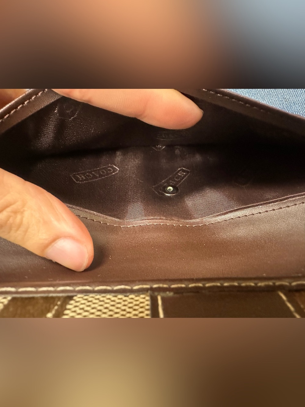 Coach Signature Canvas Checkbook Wallet Brown Khaki 🍨🤎 - Picture 4 of 9